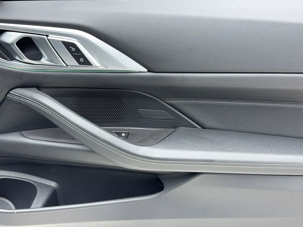 Used 2024 BMW 430i Convertible image 58