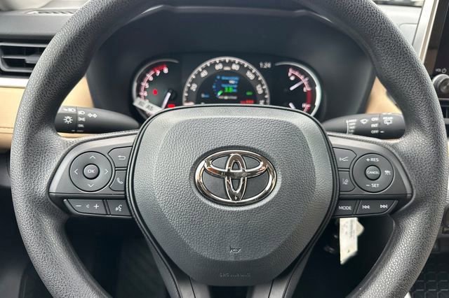 New 2025 Toyota RAV4 LE image 28