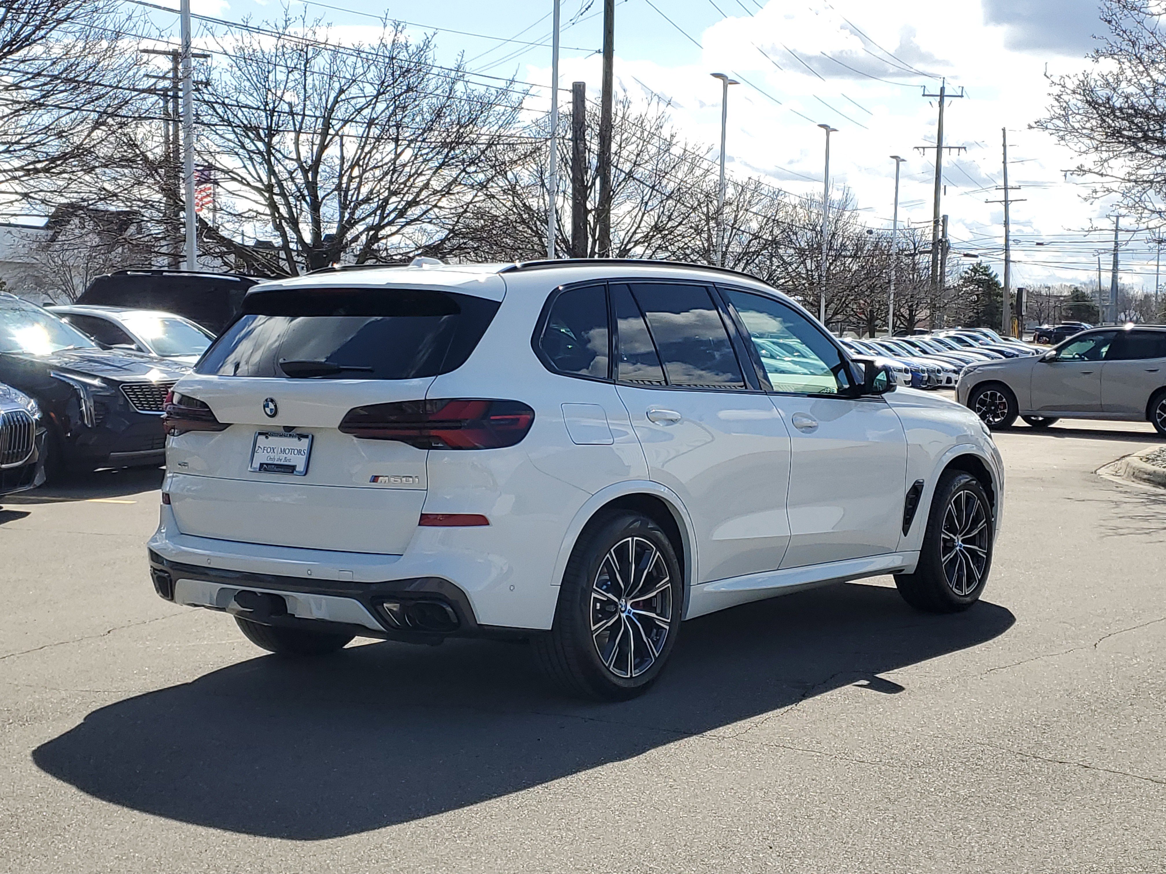 New 2026 BMW X5 M60i image 3