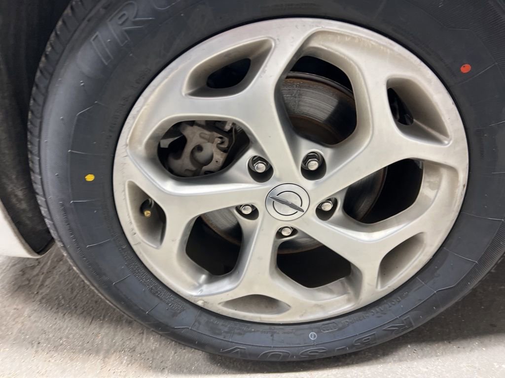 Used 2024 Chrysler Pacifica Limited image 42