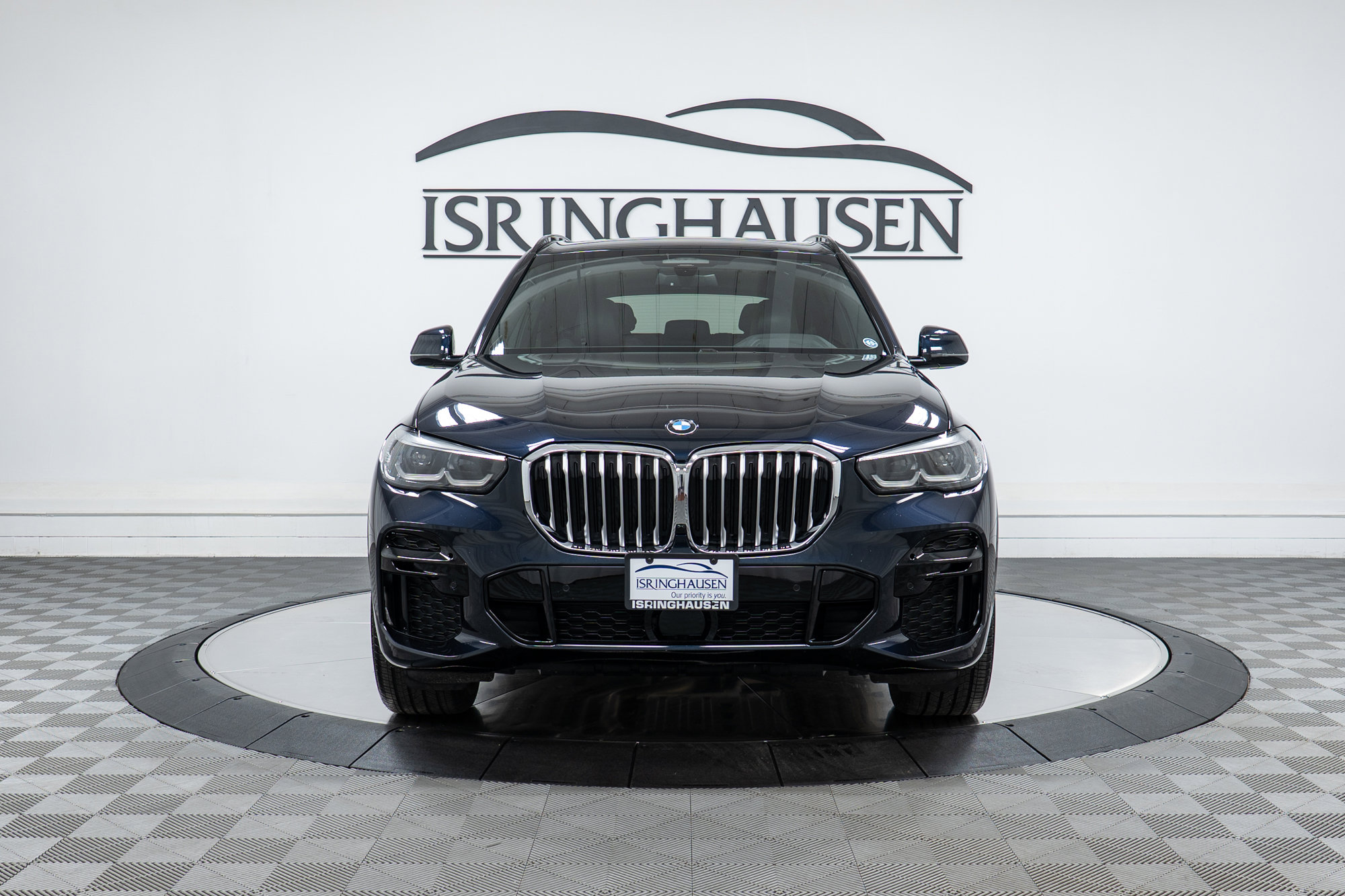 Certified 2022 BMW X5 xDrive40i w/ M Sport Package image 2