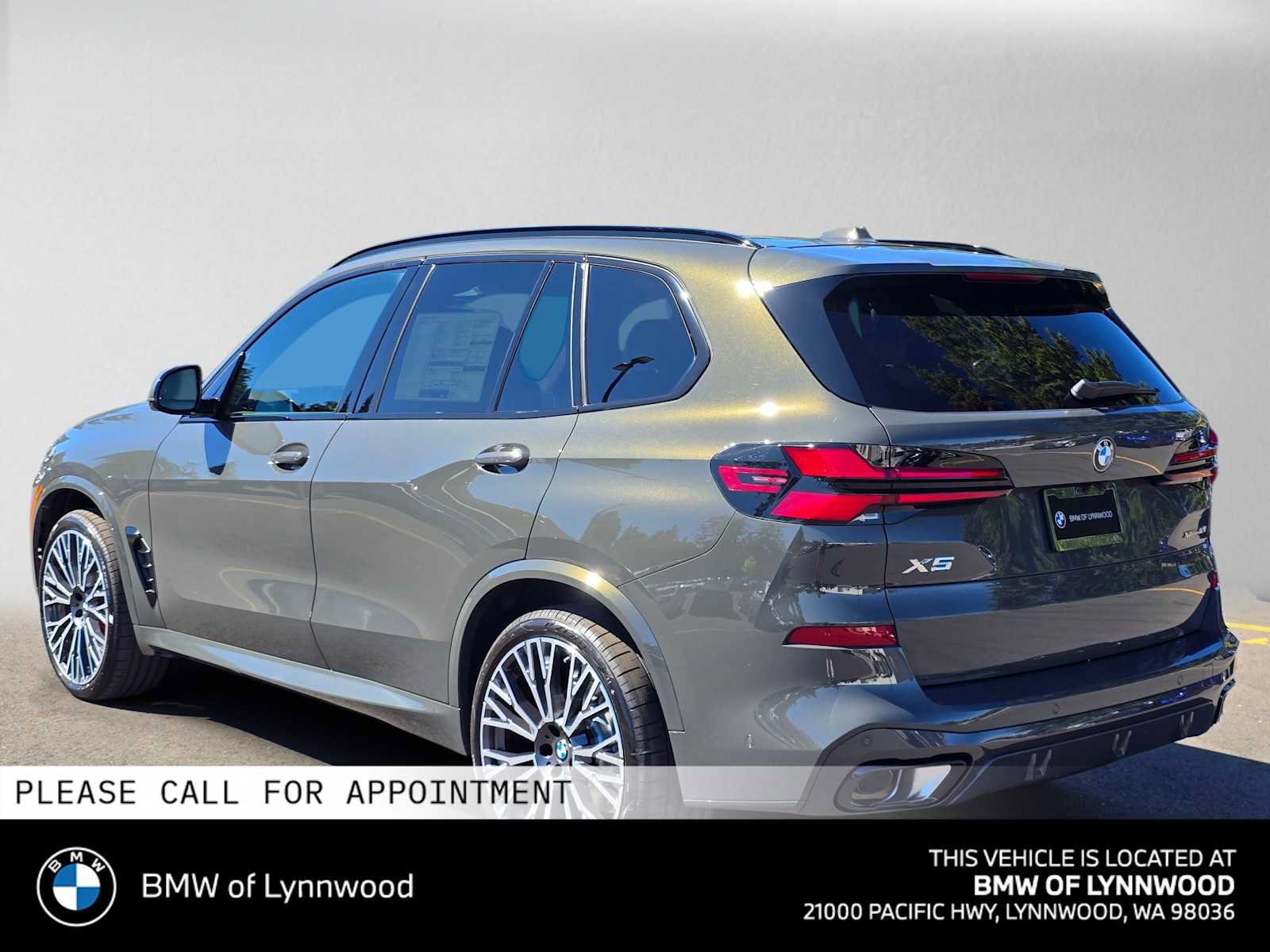 New 2026 BMW X5 xDrive40i w/ M Sport Package AWD/4WD image 5