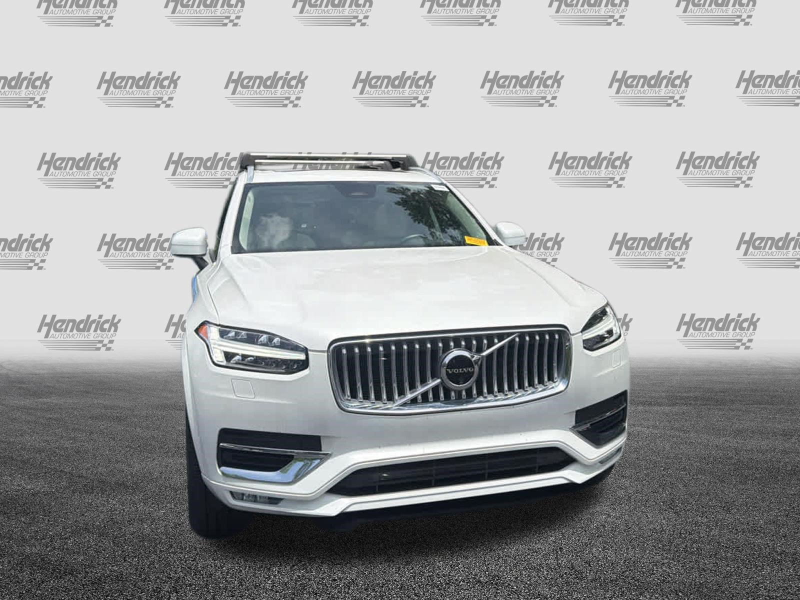 Used 2024 Volvo XC90 B6 Plus w/ Protection Package Premier AWD/4WD image 3