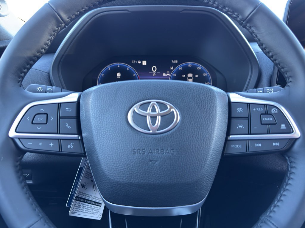 New 2026 Toyota Grand Highlander Limited image 17