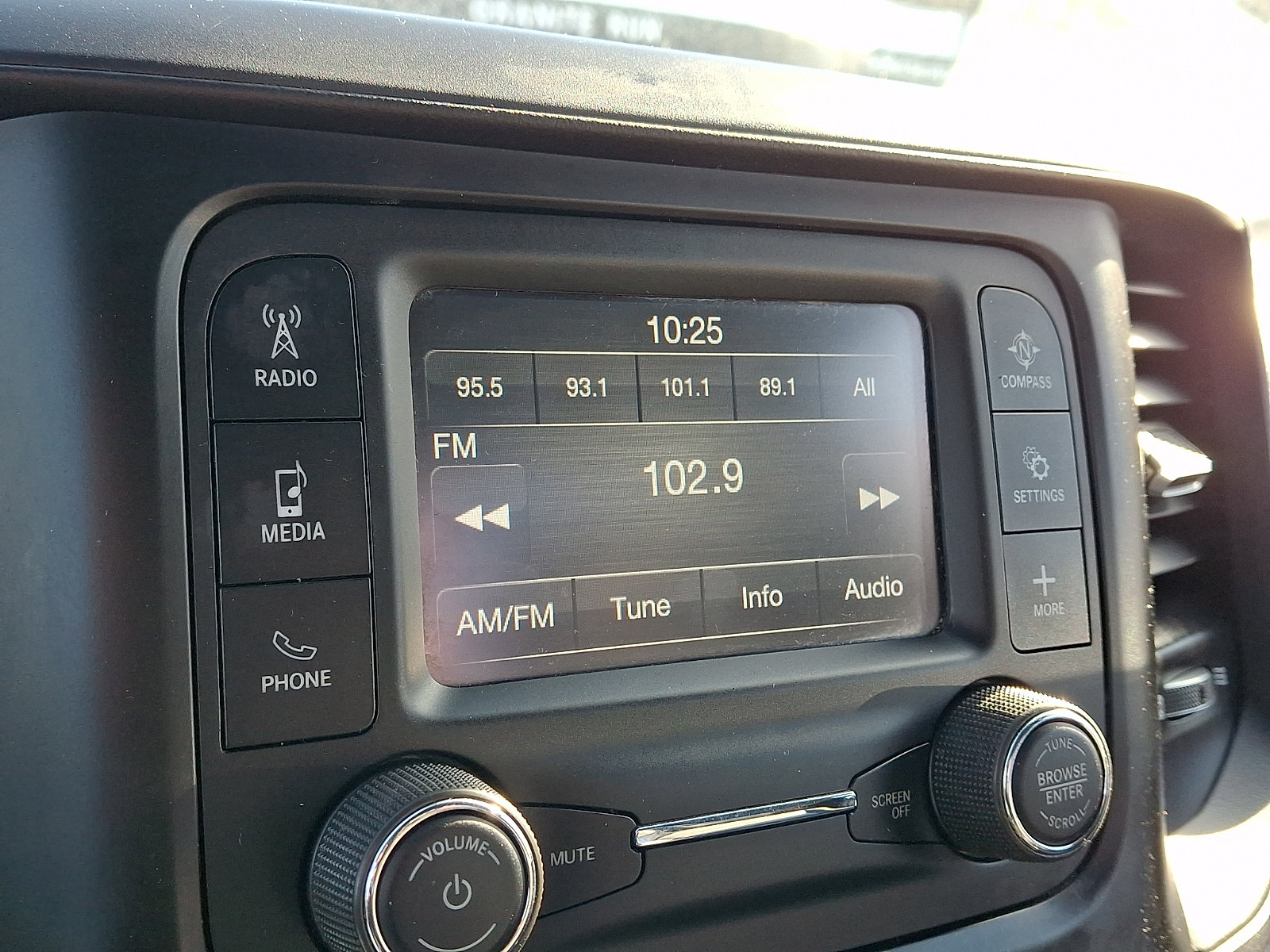 Used 2024 RAM 2500 Tradesman AWD/4WD image 16