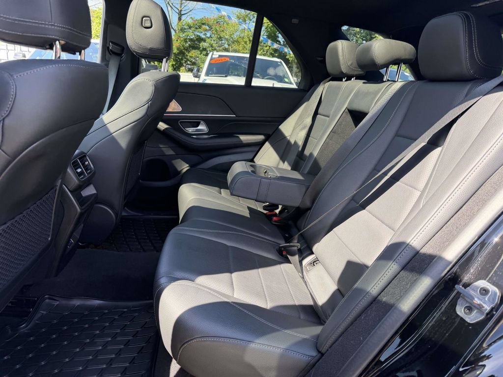Used 2025 Mercedes-Benz GLE 450e 4MATIC image 22