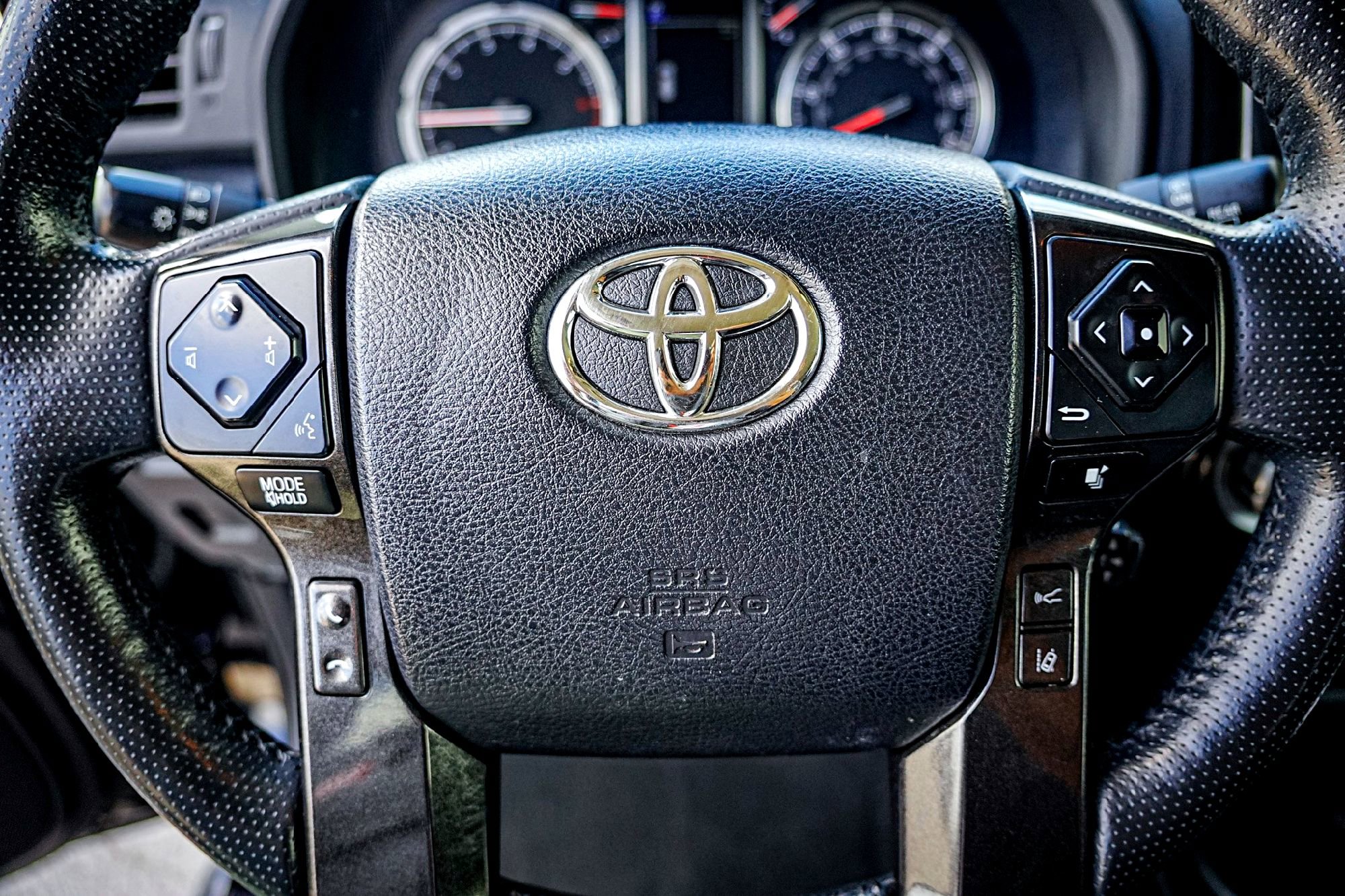 Used 2024 Toyota 4Runner TRD Off-Road Premium image 14