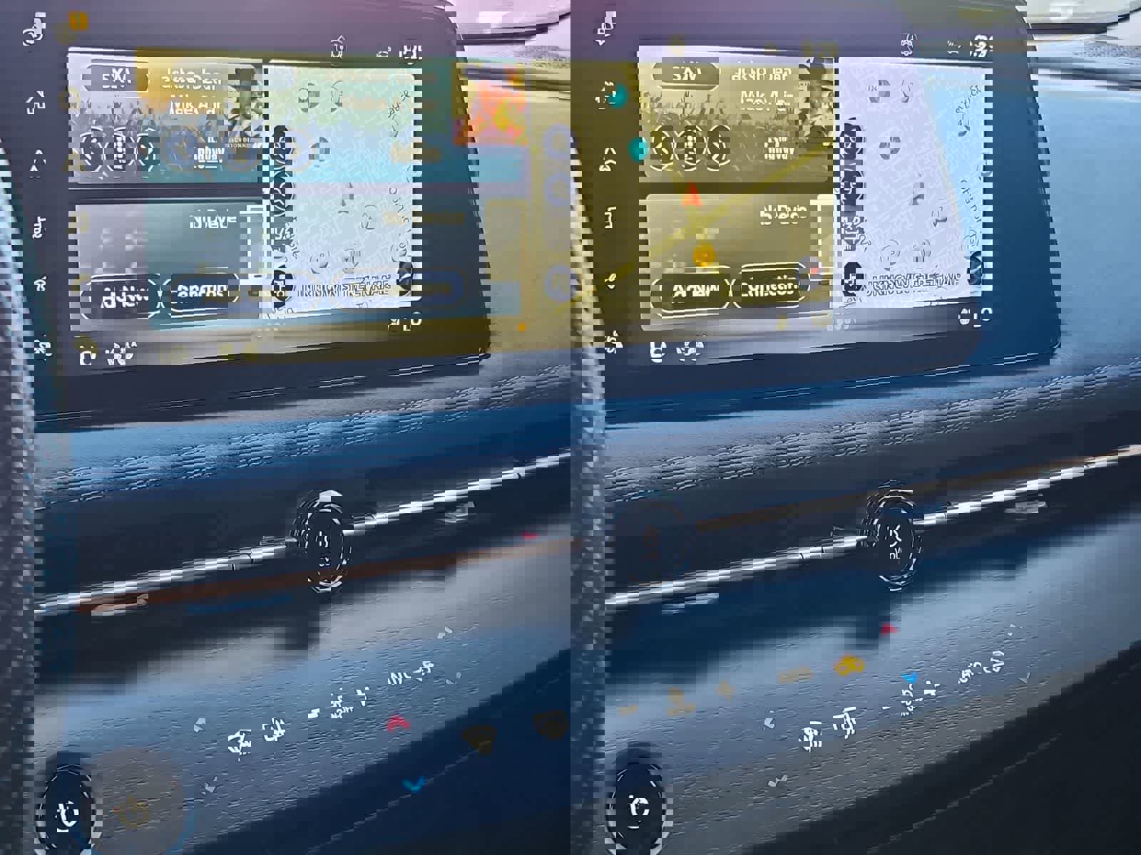 Used 2023 Nissan Ariya image 27