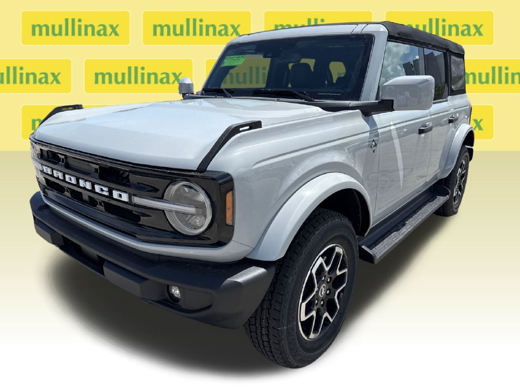 New 2026 Ford Bronco Outer Banks AWD/4WD image 16