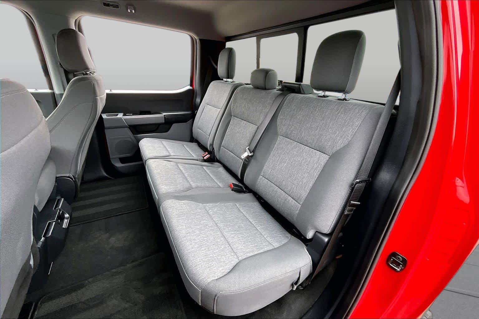 Used 2024 Ford F250 XL w/ STX Appearance Package AWD/4WD image 19