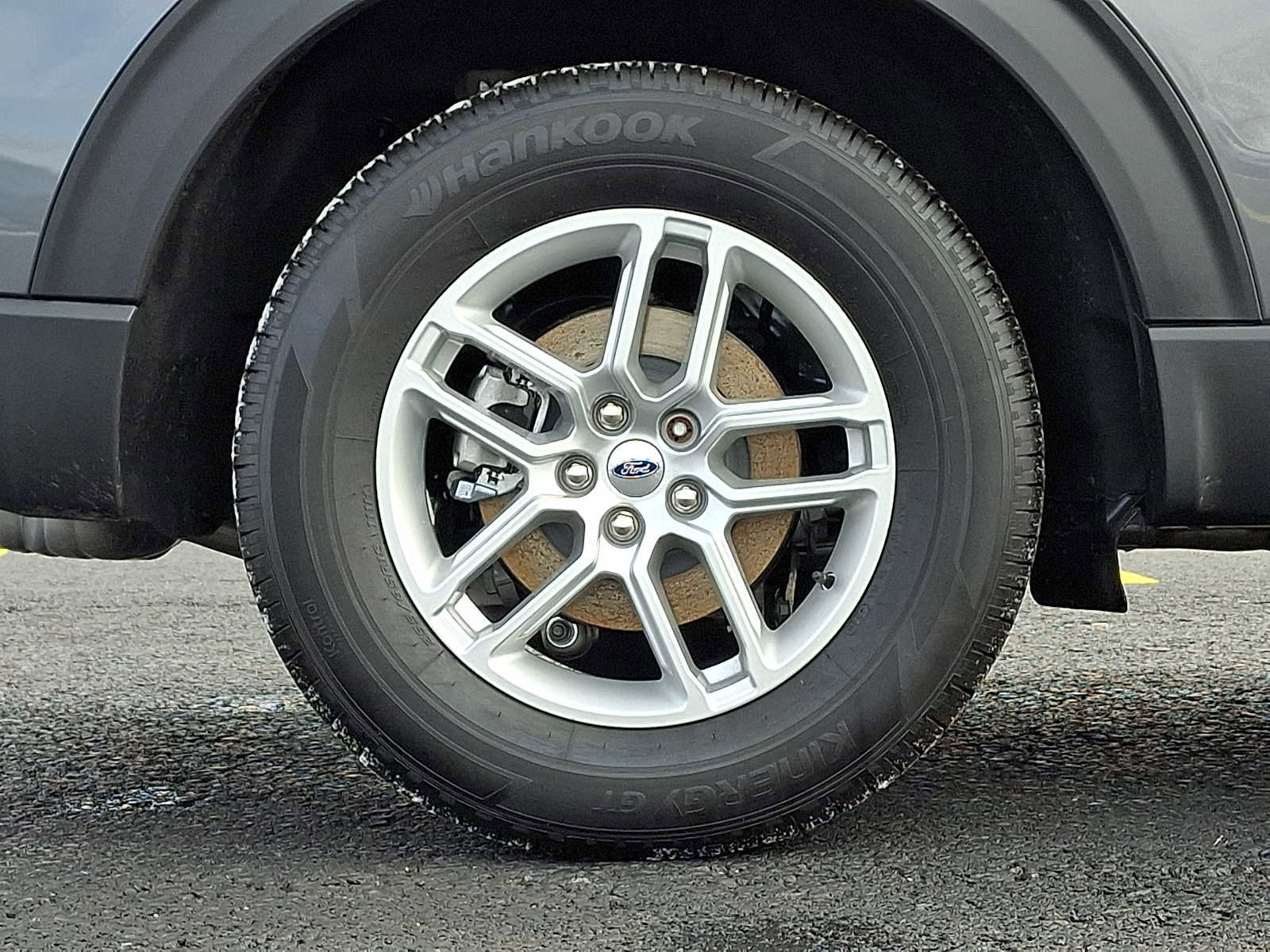 New 2026 Ford Explorer Active AWD/4WD image 7