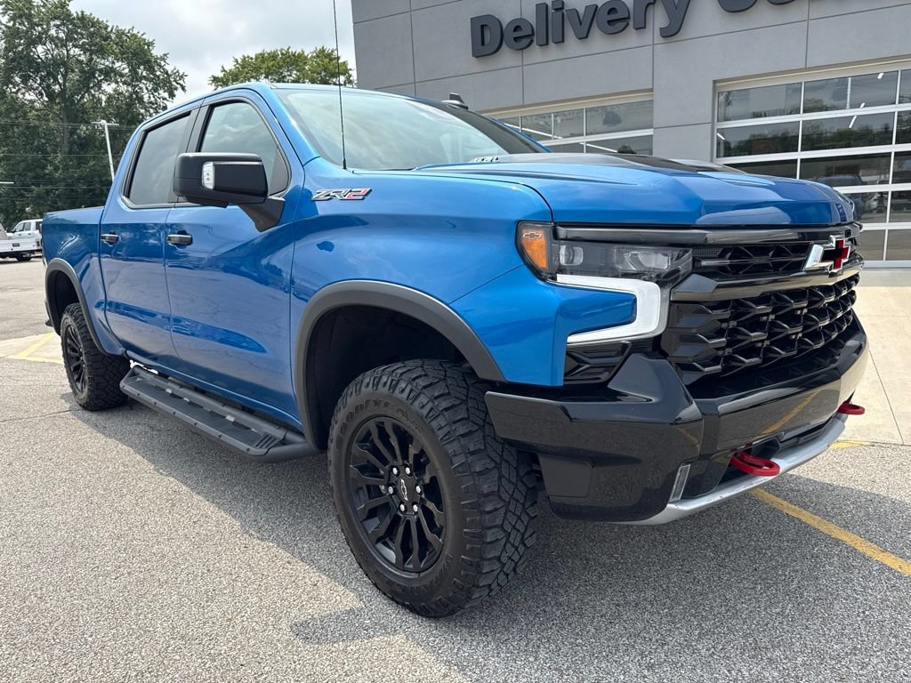 Used 2022 Chevrolet Silverado 1500 ZR2 w/ Technology Package AWD/4WD image 15