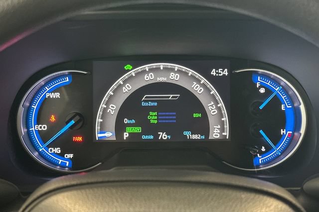Certified 2024 Toyota RAV4 LE AWD/4WD image 28