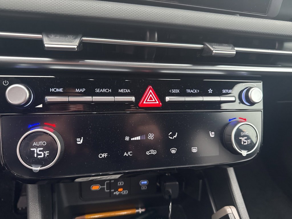 Used 2025 Hyundai Santa Cruz SEL image 15