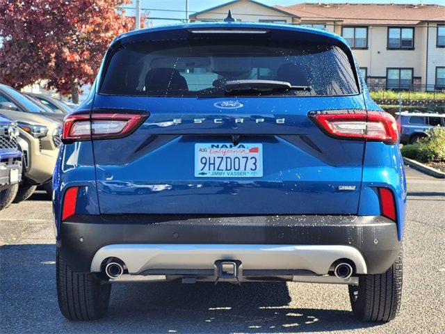 Used 2023 Ford Escape SE w/ Class II Trailer Tow Package image 7