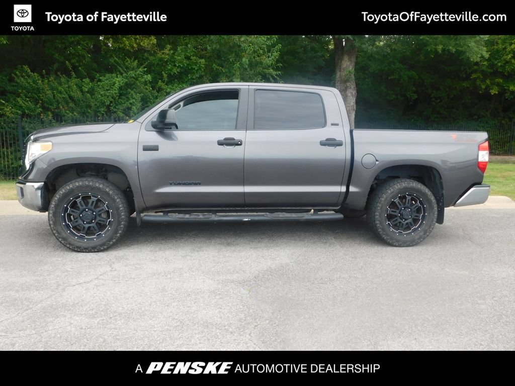 Used 2017 Toyota Tundra SR5 AWD/4WD image 8