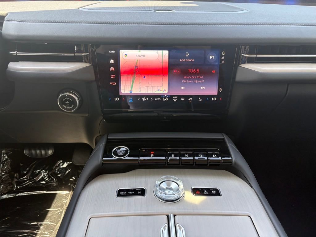 New 2025 Lincoln Navigator Reserve image 12