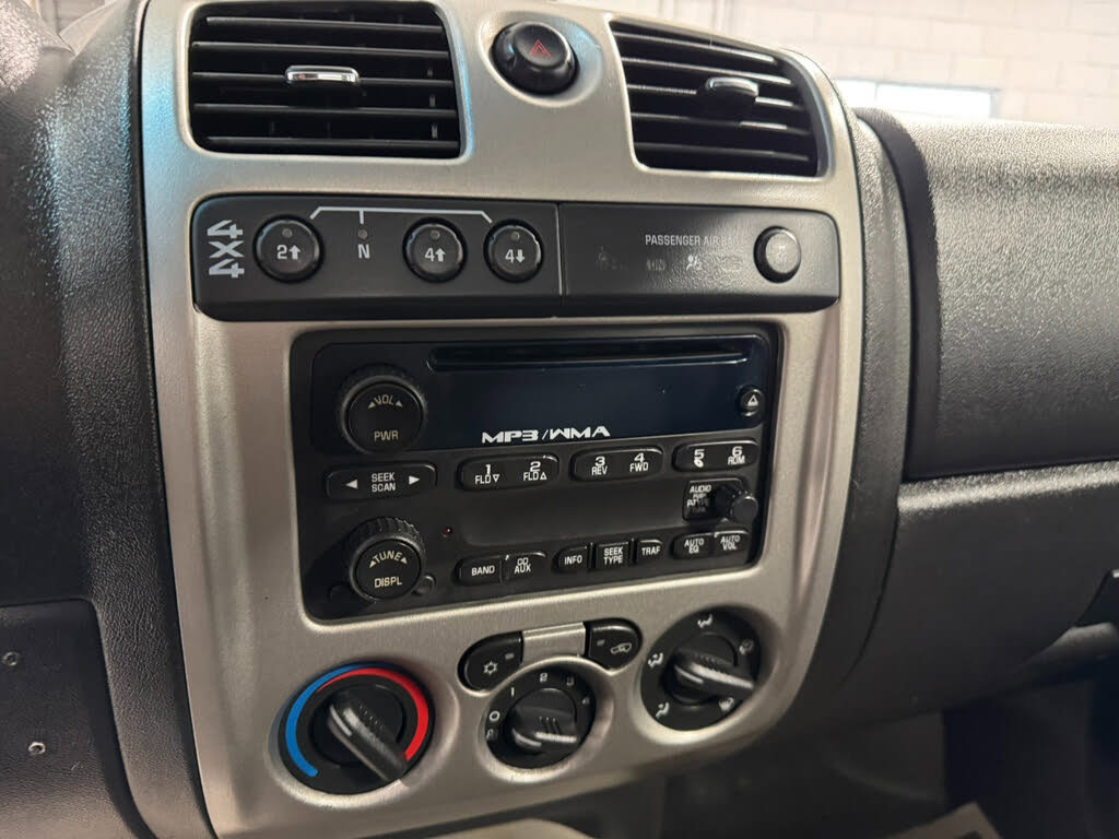 Used 2012 Chevrolet Colorado W/T image 14