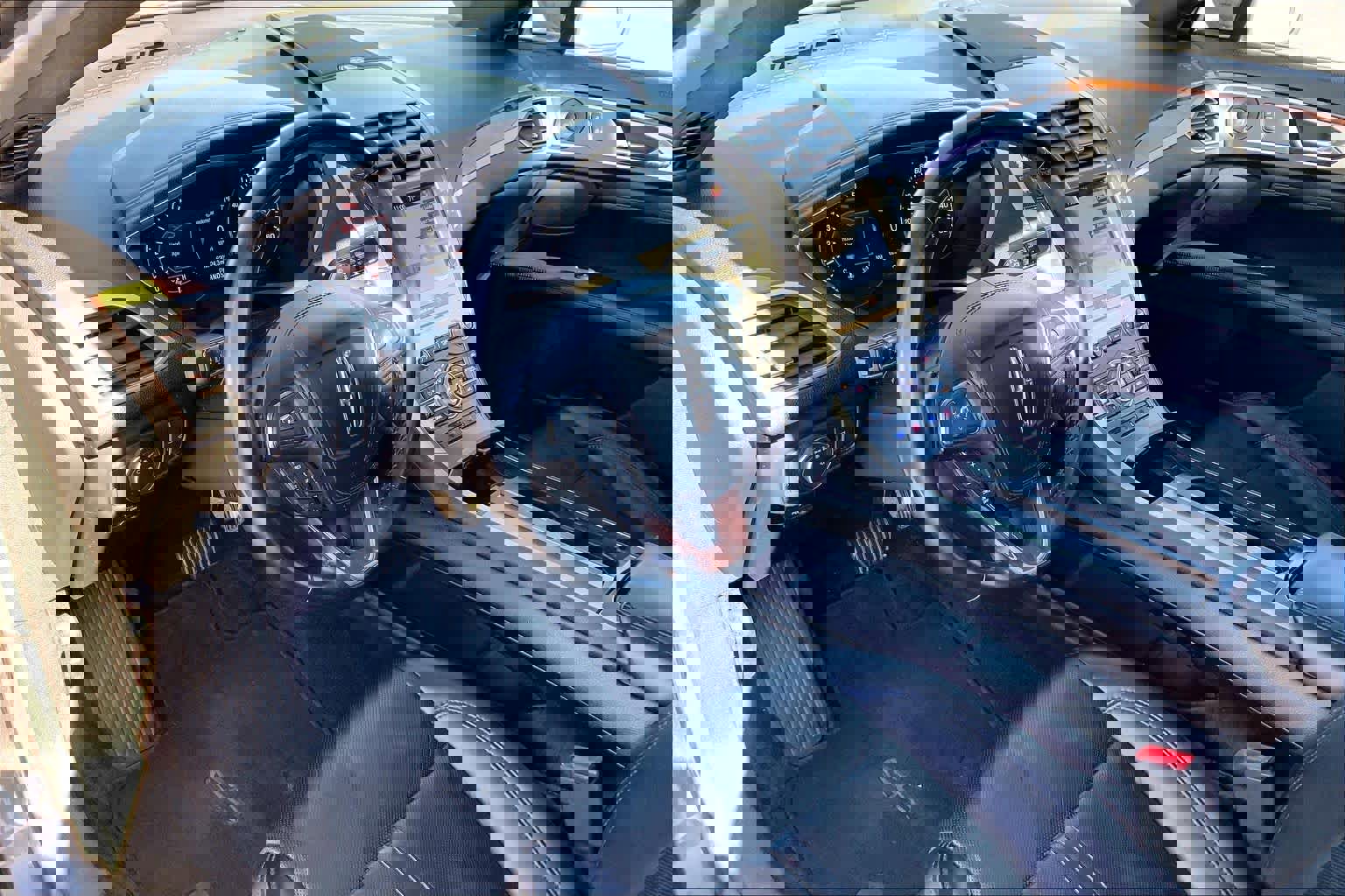 Used 2018 Lincoln MKZ Reserve w/ Technology Package image 18