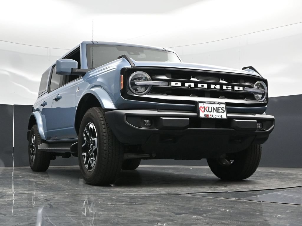 Used 2025 Ford Bronco Outer Banks AWD/4WD image 55