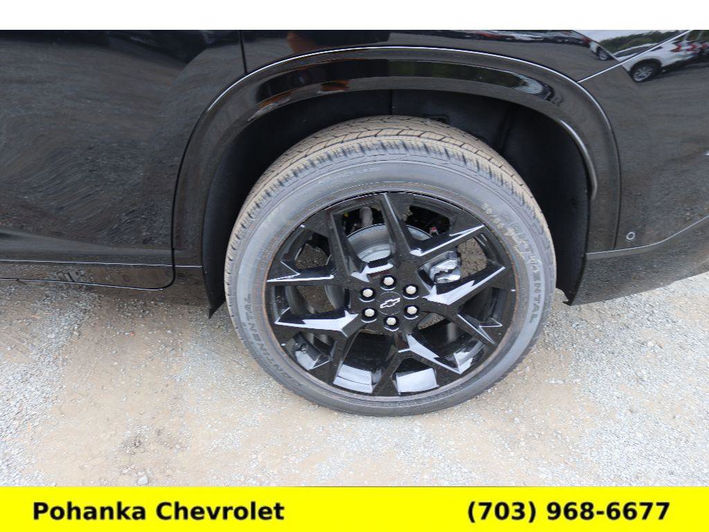 New 2026 Chevrolet Traverse RS w/ LPO, Floor Liner Package image 32