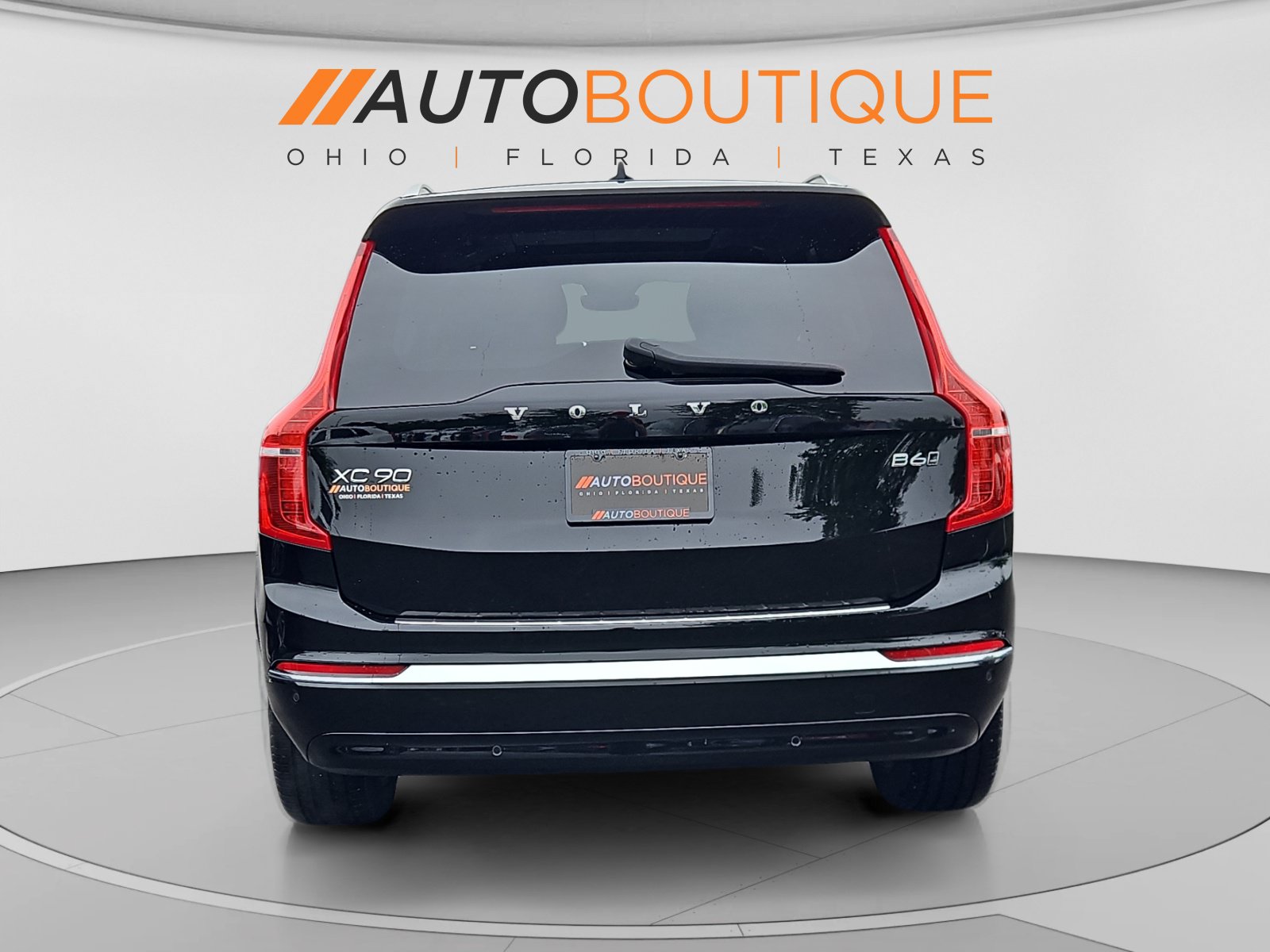 Used 2025 Volvo XC90 B6 Plus w/ Protection Package Premier AWD/4WD image 4