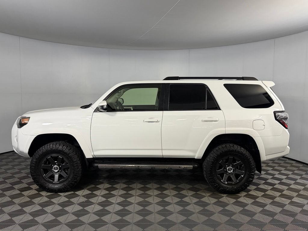 Used 2021 Toyota 4Runner Trail Special Edition RWD image 10