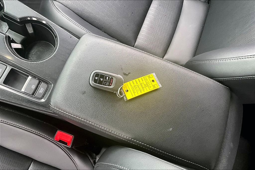 Used 2024 Honda Civic EX-L image 10