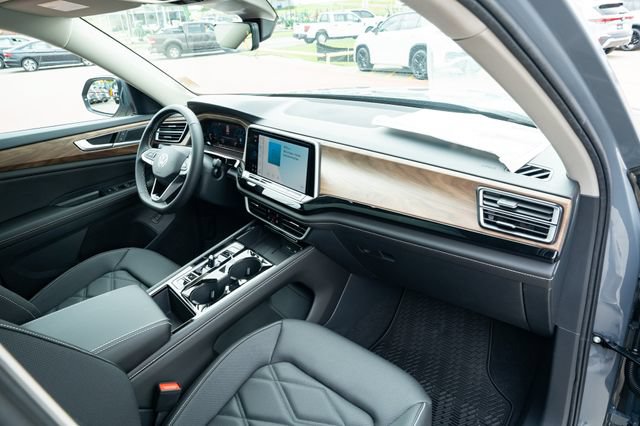 New 2026 Volkswagen Atlas SE FWD image 41