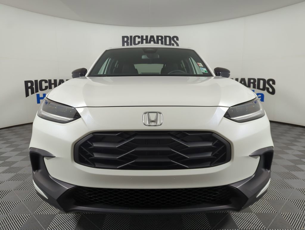 Certified 2026 Honda HR-V Sport image 3