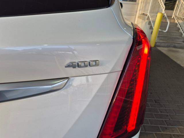 Used 2023 Cadillac XT5 Premium Luxury w/ LPO, Floor Liner Package AWD/4WD image 11