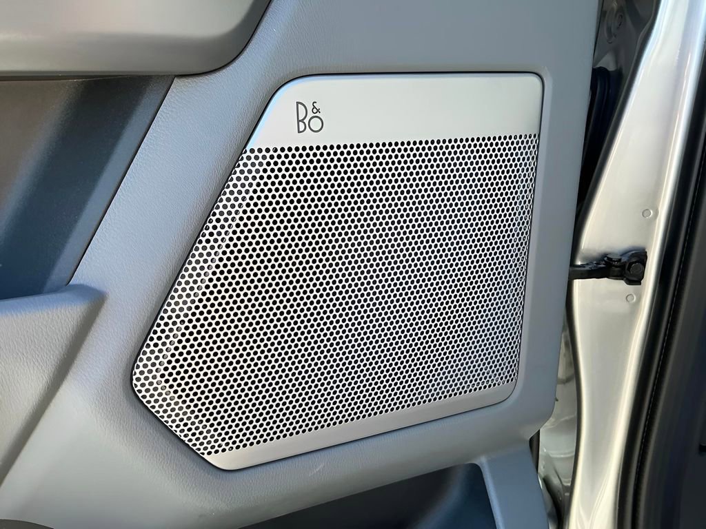 New 2025 Ford F150 Lightning Flash image 28