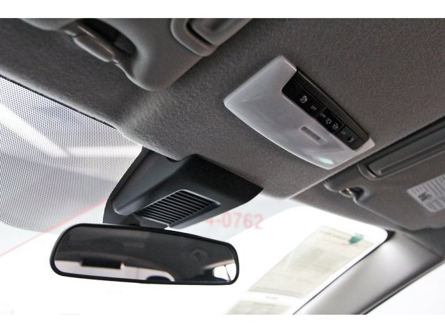 Certified 2025 Nissan Kicks Play S FWD image 22