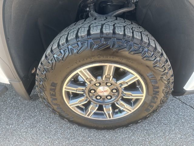 Used 2024 GMC Sierra 1500 AT4 w/ AT4 Premium Package image 14