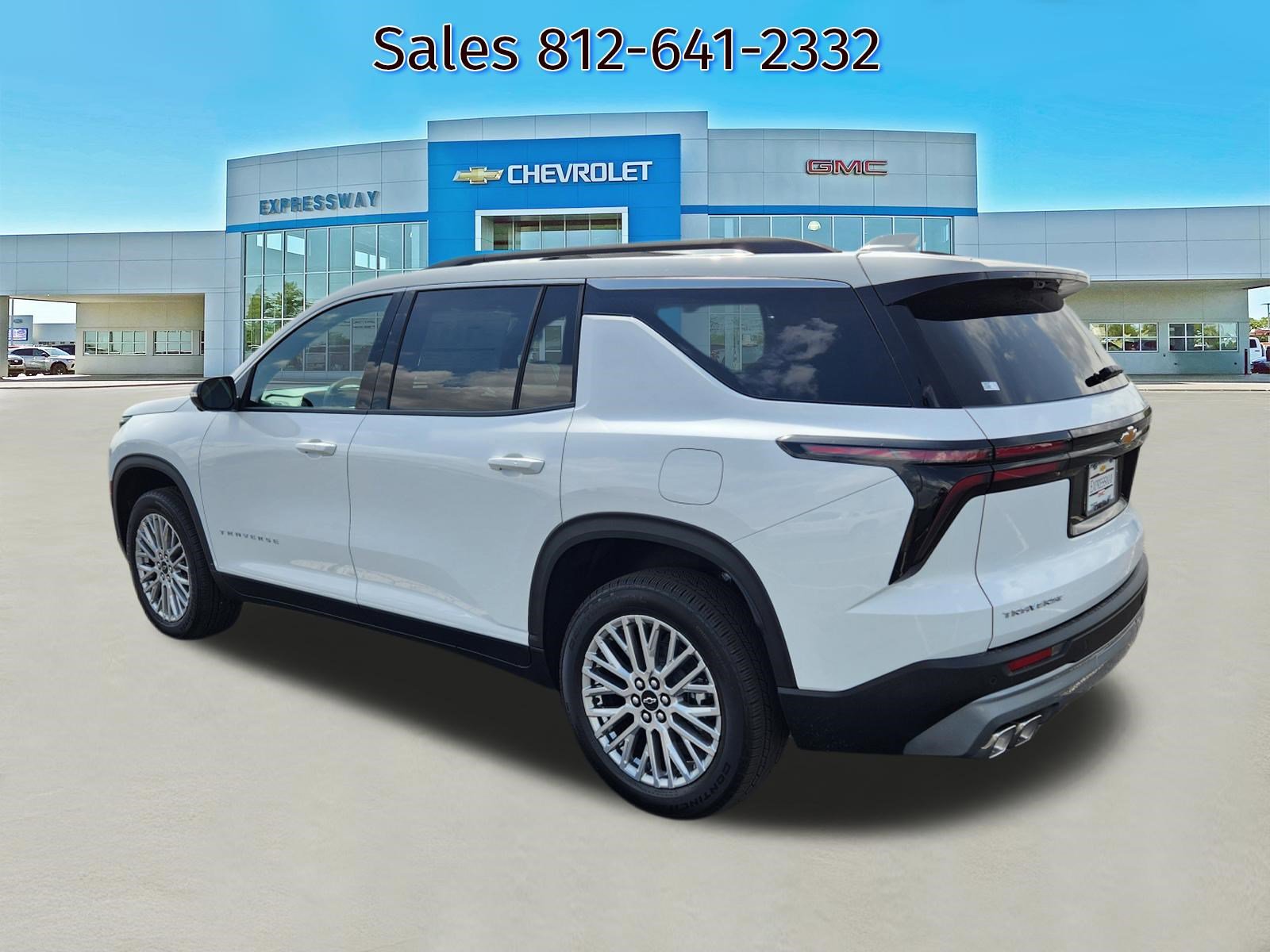 New 2026 Chevrolet Traverse LT w/ Sun and Wheel Package image 3