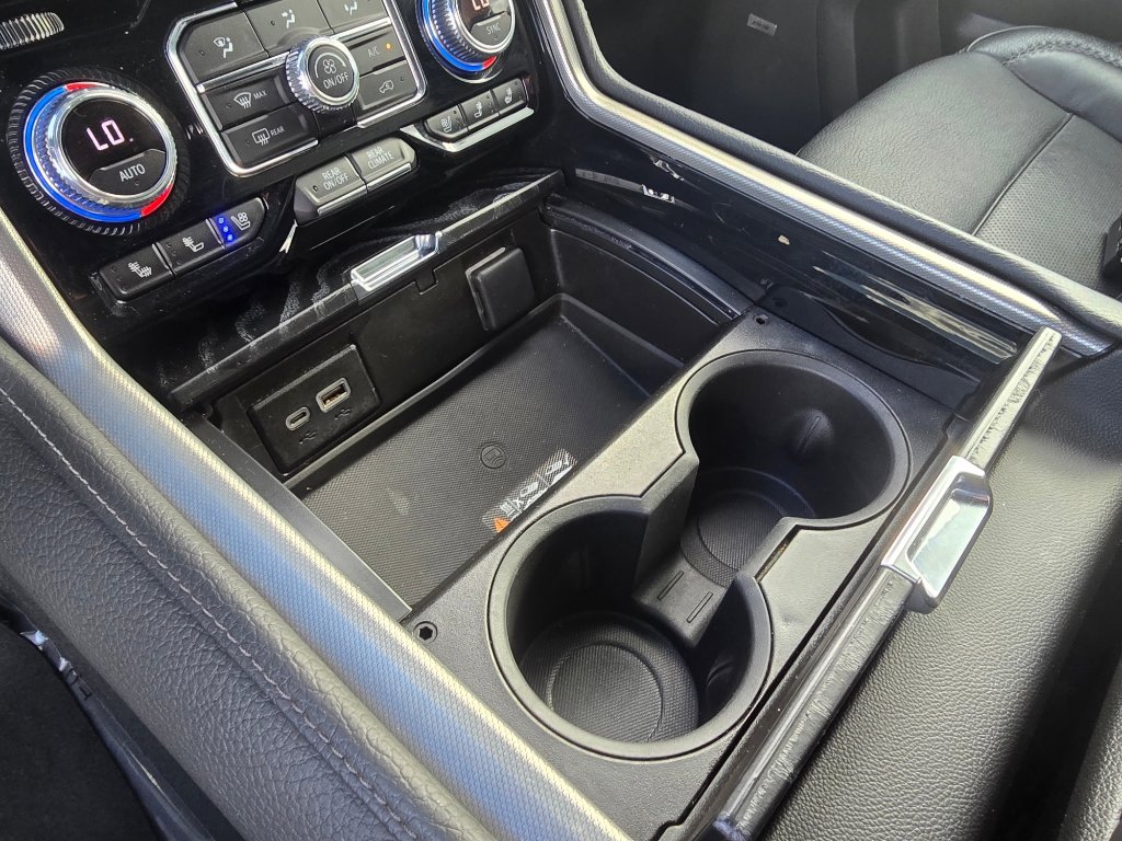 Used 2023 GMC Yukon Denali image 23