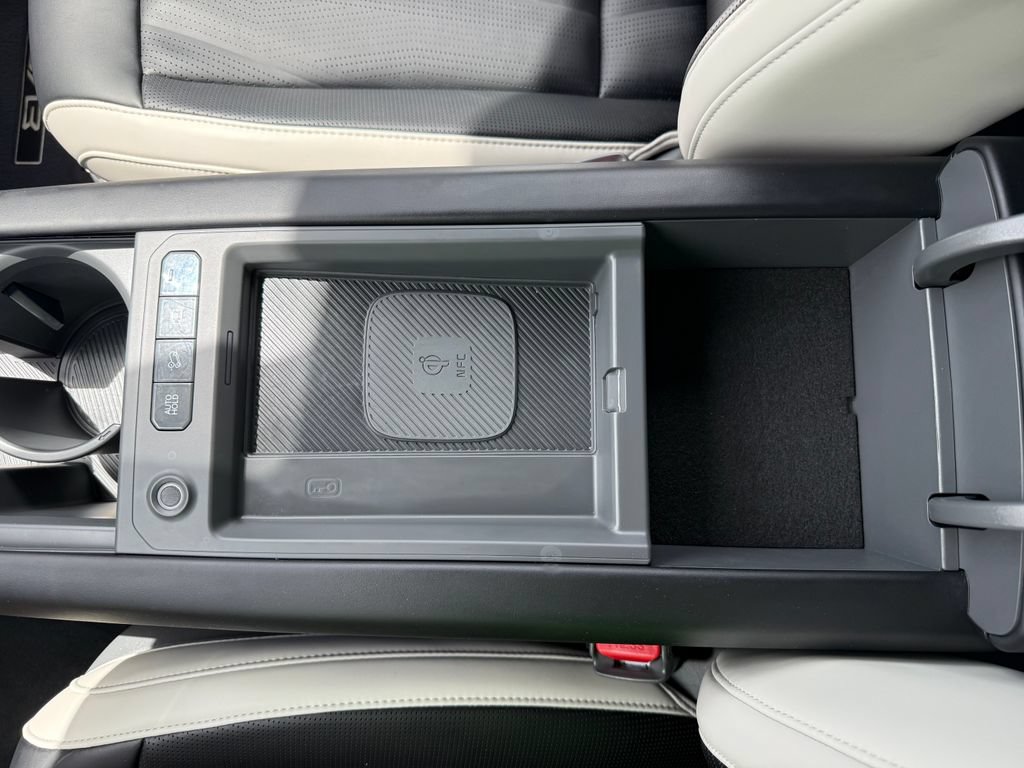 Certified 2024 Kia EV9 GT-Line AWD/4WD image 33