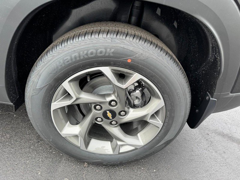 New 2026 Chevrolet Trax LT FWD image 6