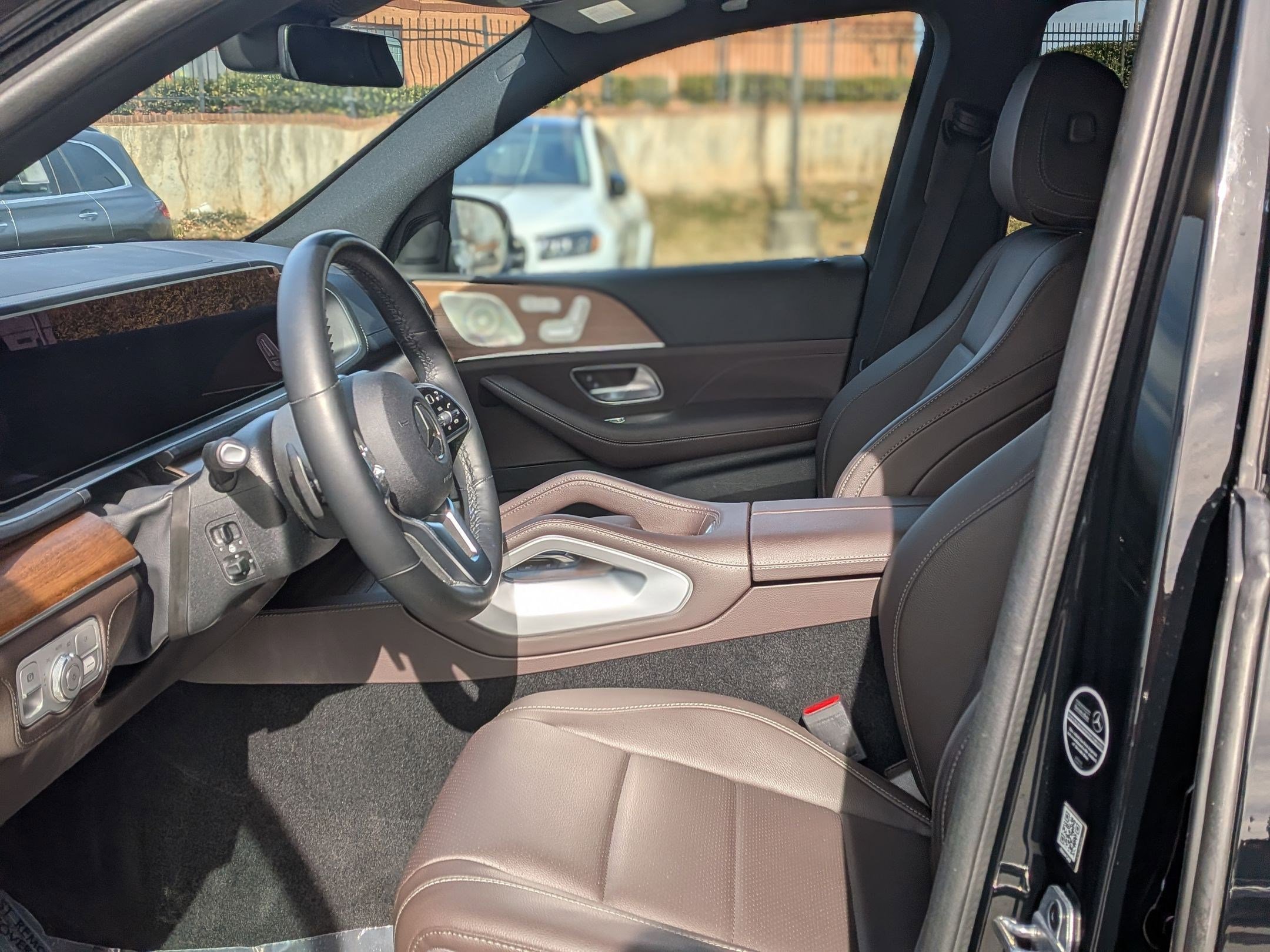 Used 2023 Mercedes-Benz GLE 350 4MATIC image 12