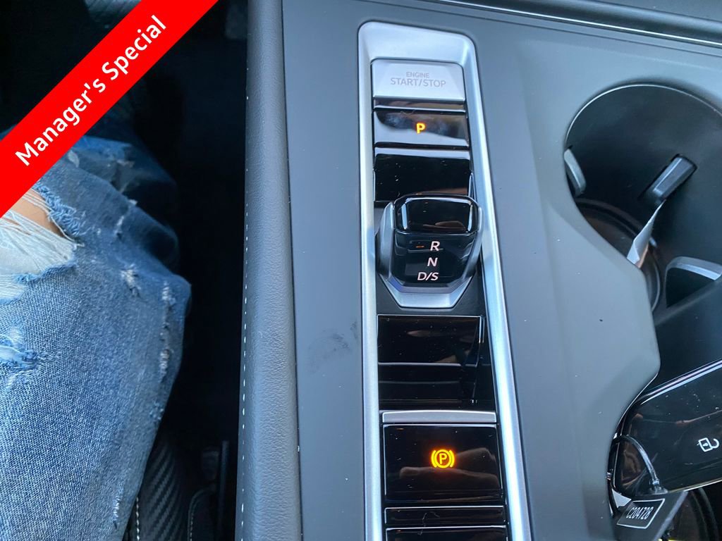 New 2026 Volkswagen Atlas Cross Sport SE FWD image 17