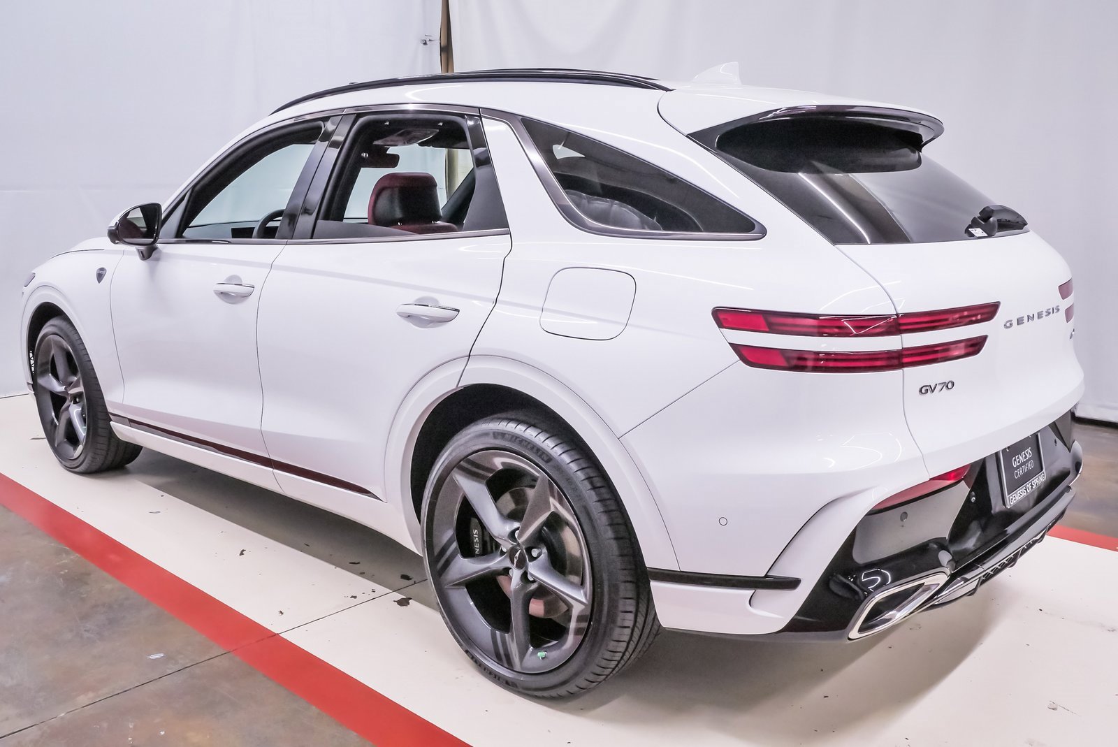 Certified 2026 Genesis GV70 3.5T Sport Prestige image 8
