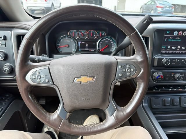 Used 2016 Chevrolet Silverado 1500 LTZ Z71 w/ LTZ Plus Package AWD/4WD image 18