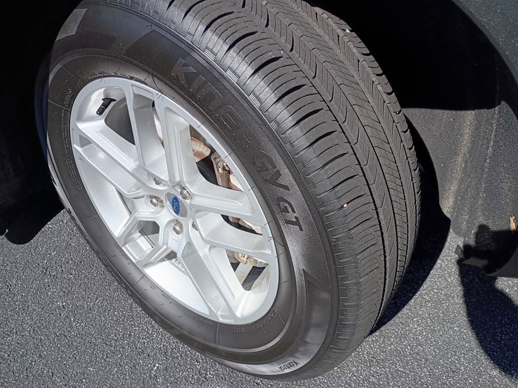 Used 2025 Ford Explorer Active RWD image 20