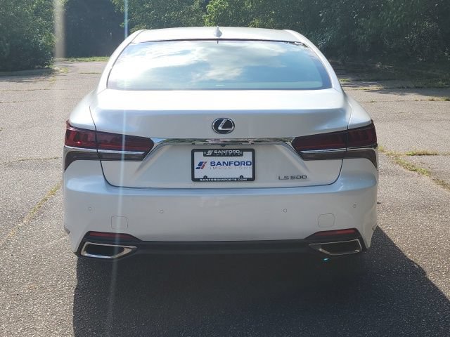 Used 2020 Lexus LS 500 w/ Interior Upgrade Package RWD image 4
