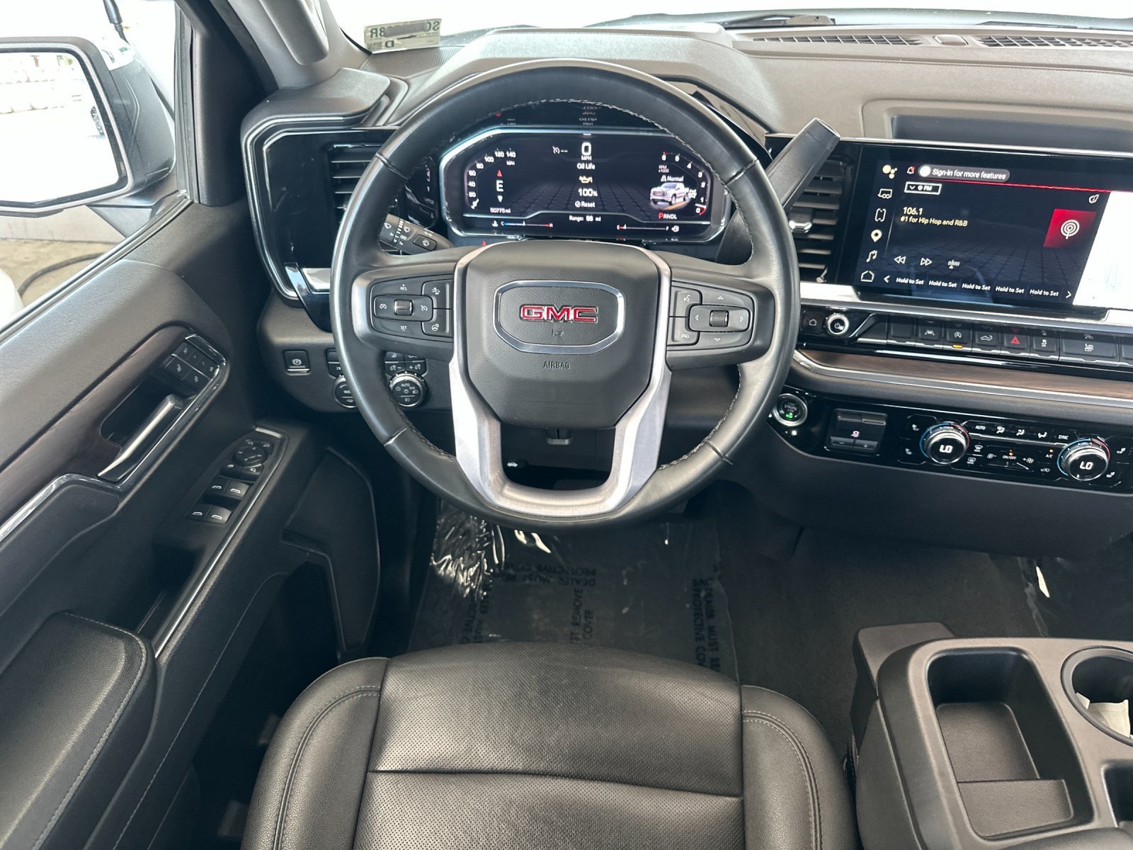 Used 2025 GMC Sierra 1500 SLT AWD/4WD image 15