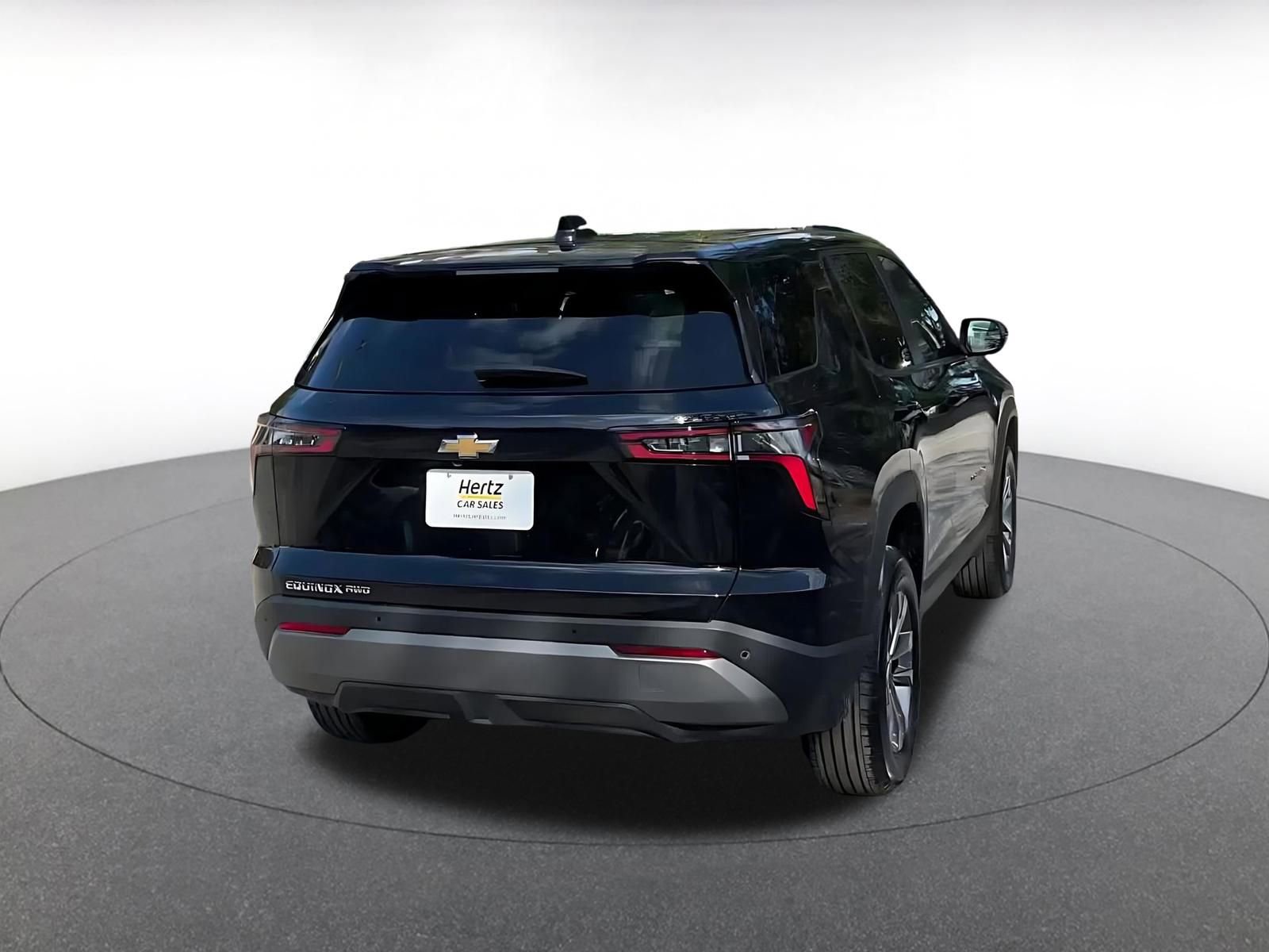 Used 2025 Chevrolet Equinox LT image 12