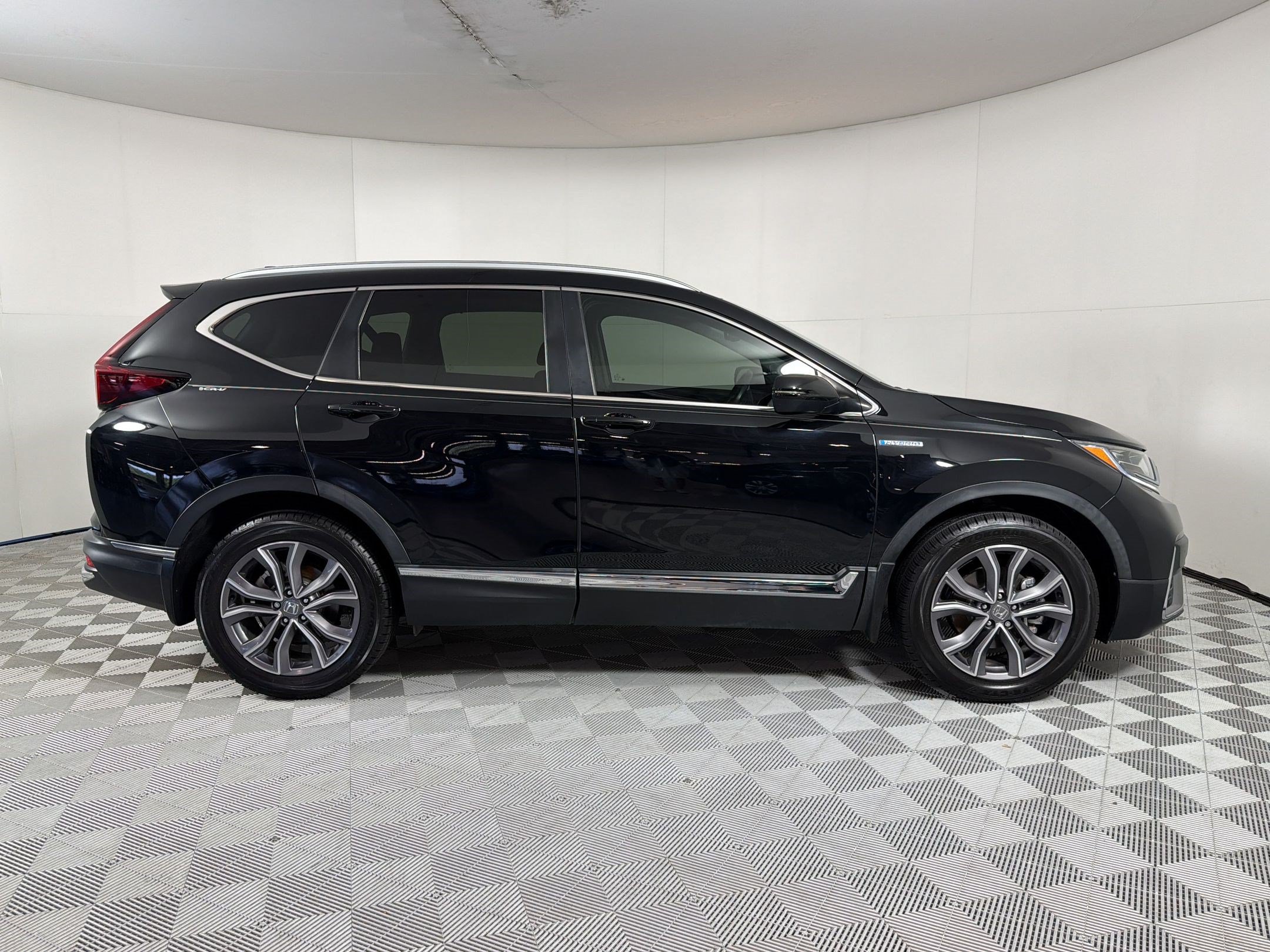 Certified 2021 Honda CR-V Touring image 8