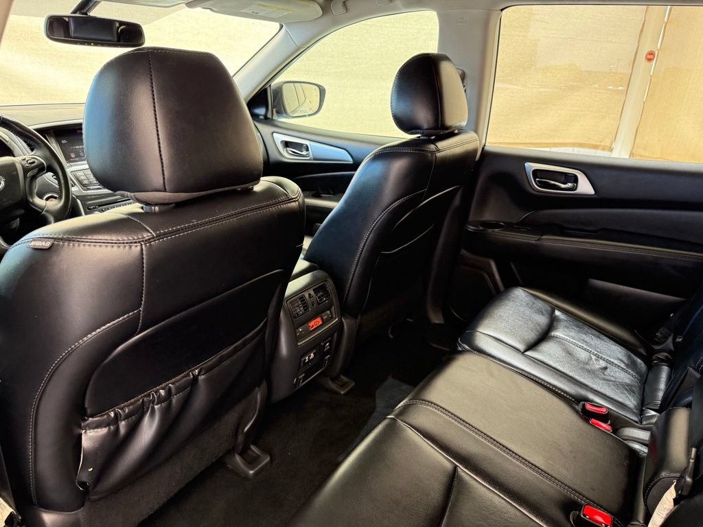 Used 2019 Nissan Pathfinder SL FWD image 20