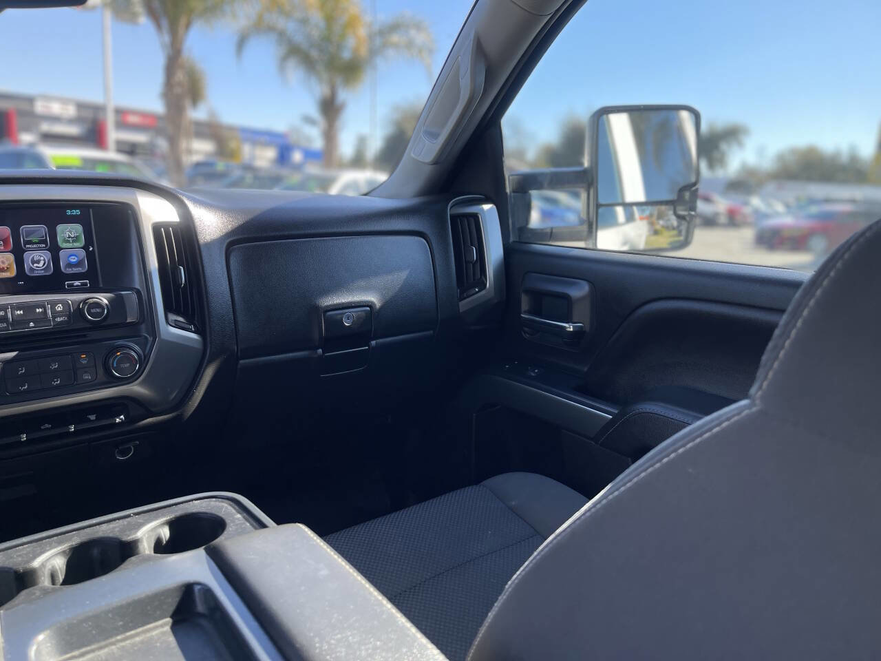 Used 2019 Chevrolet Silverado 2500 LT AWD/4WD image 12
