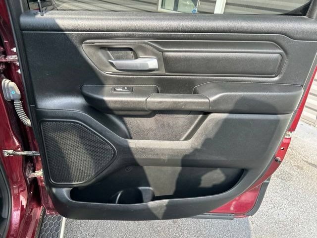 Used 2019 RAM 1500 Tradesman w/ SXT Appearance Group AWD/4WD image 43